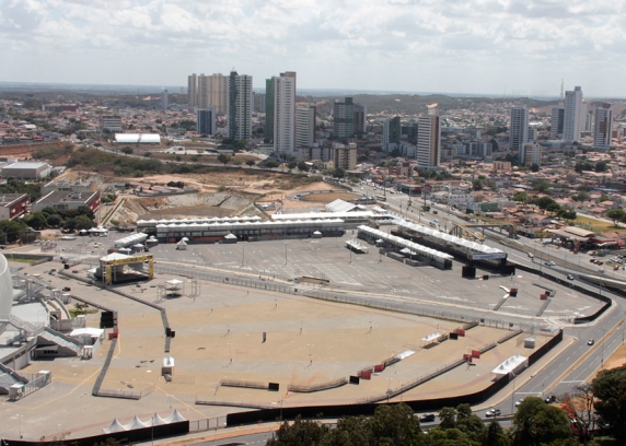 Vista geral do estacionamento da Arena das Dunas, local do circuito dos trios elétricos no Carnatal 2015.